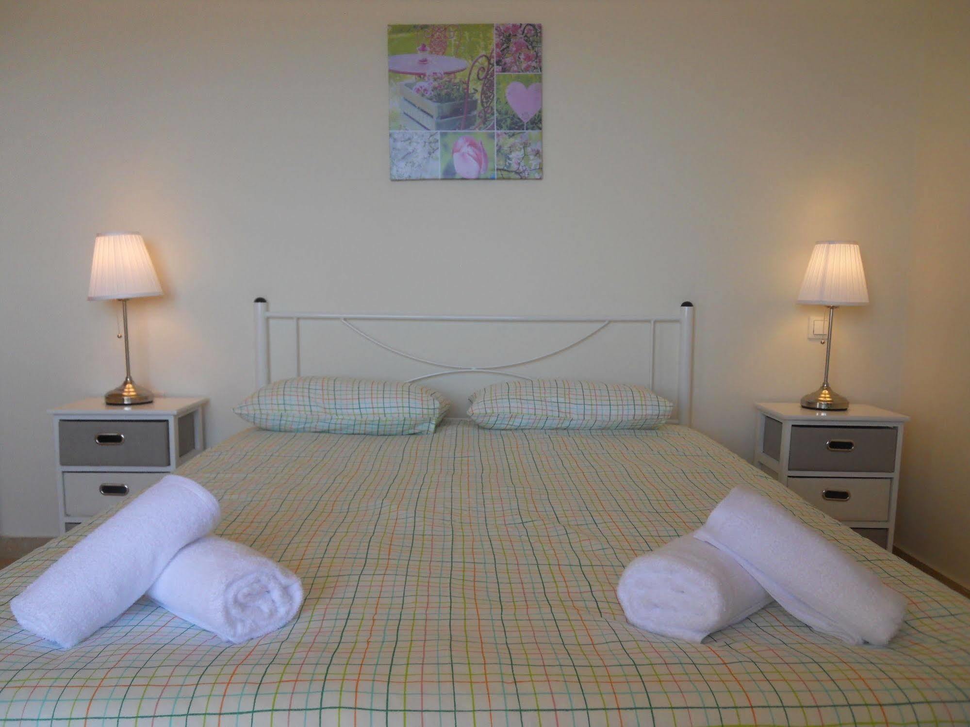 Beach Holiday Apartment, Corfu,greece * Barbati