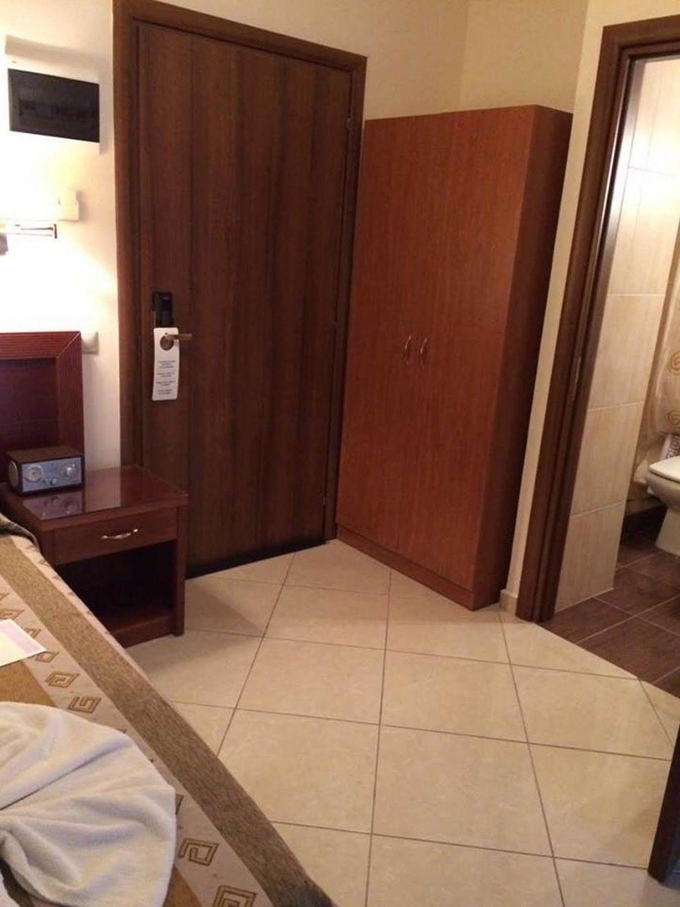Nefeli Hotel 3* Agios Kirykos (Ikaria)