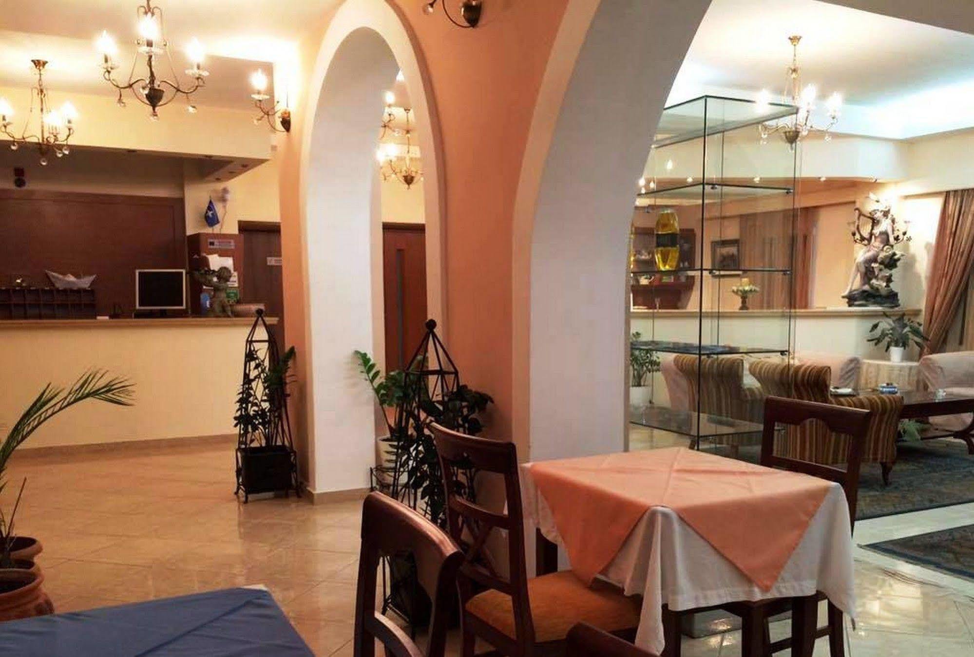 Hotel Nefeli Hotel 3*