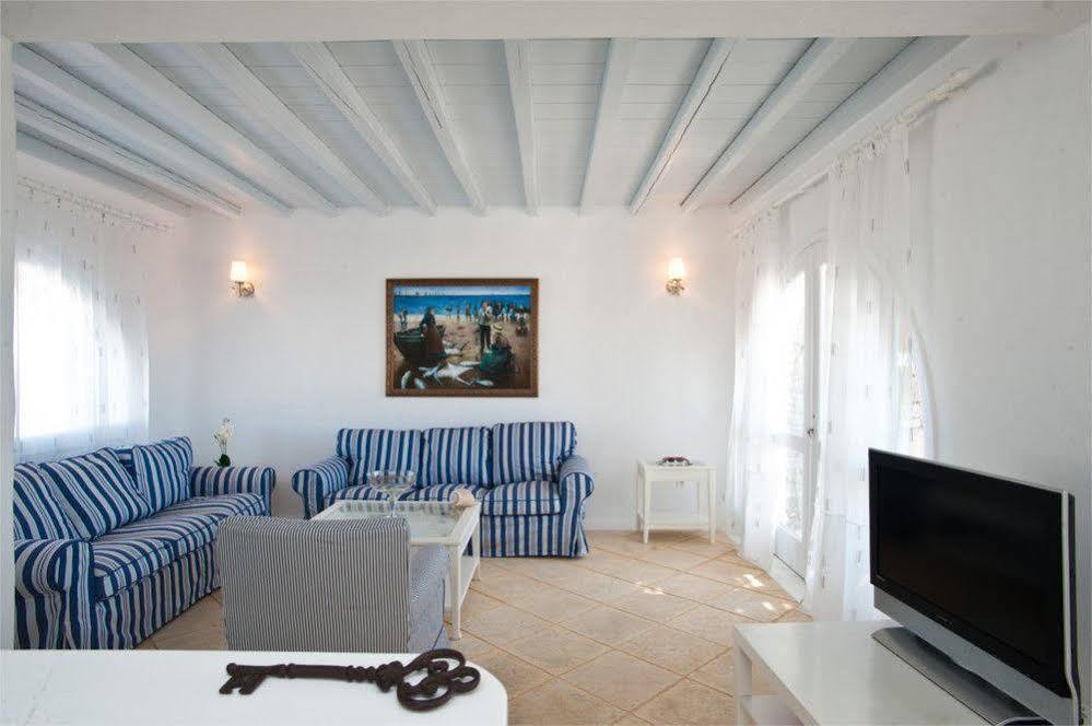 Sofia's Mykonos Villa Agios Ioannis Diakoftis