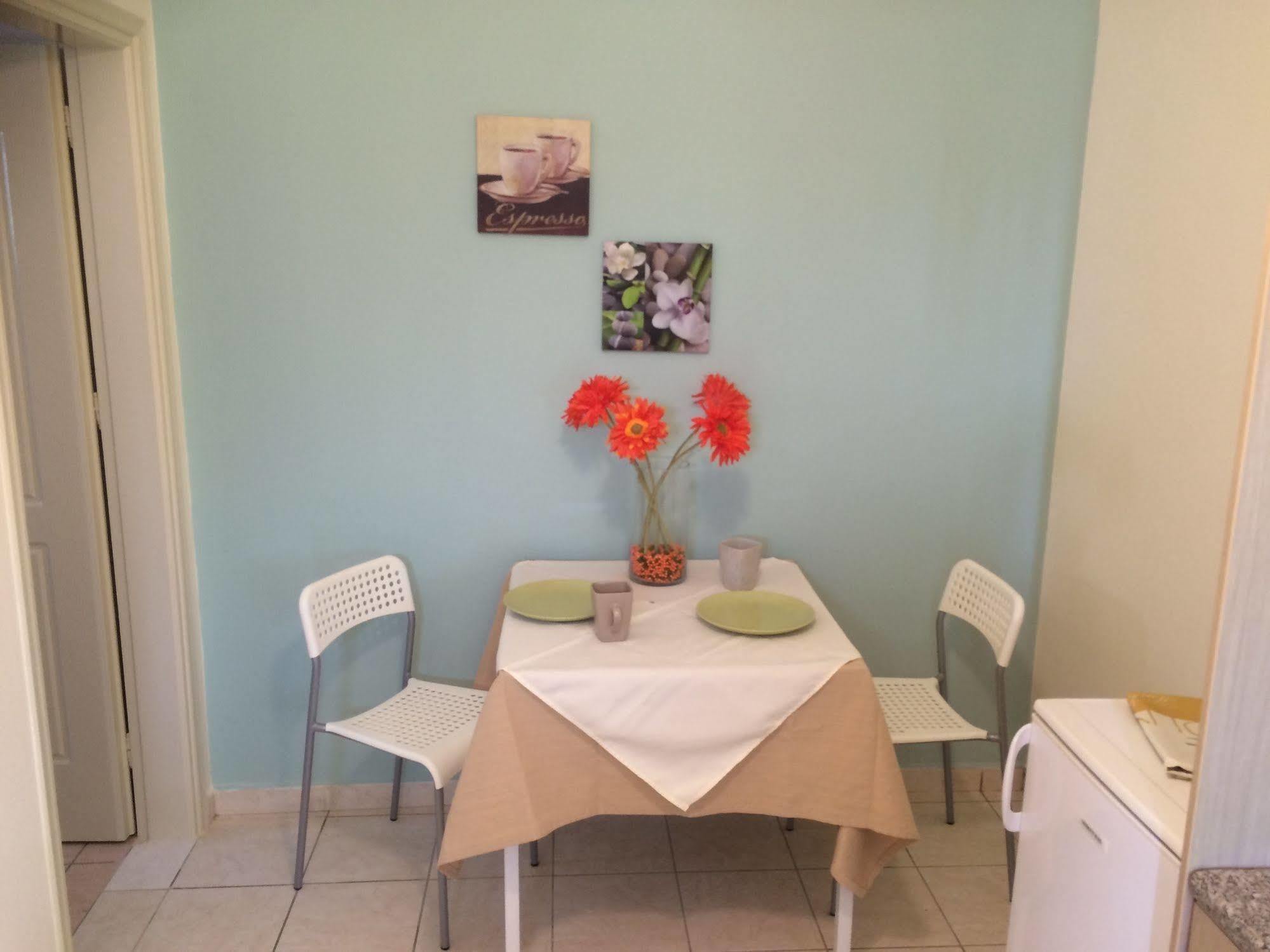 Hotel Sunny Svoronata