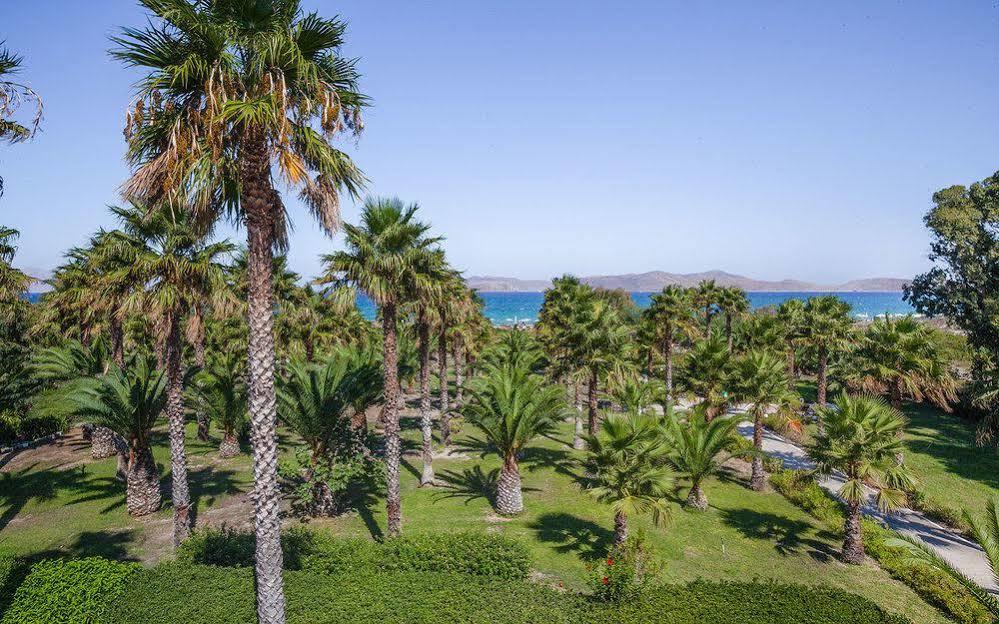 Cavo D' Oro Aparthotel 3*