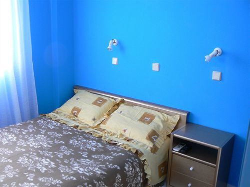 Aparthotel Three Harites