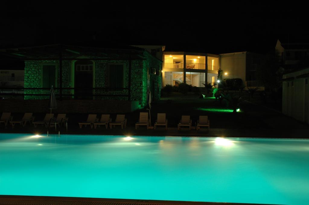 Tavari Beach Hotel Tavari