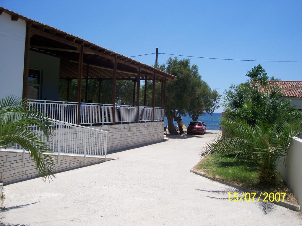 Tavari Beach Hotel 3*