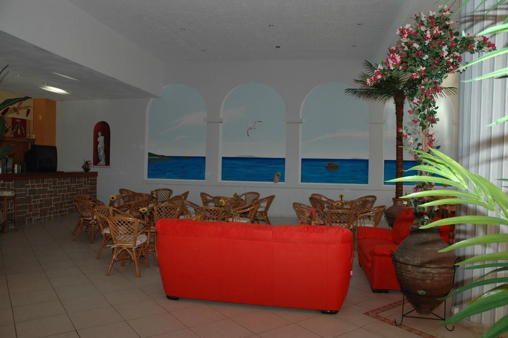 Tavari Beach Hotel