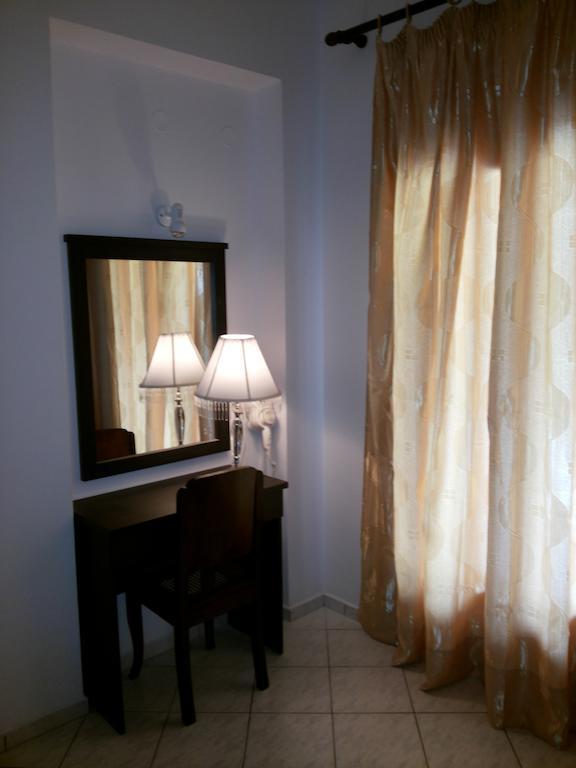 Mando Apartment Marathokampos