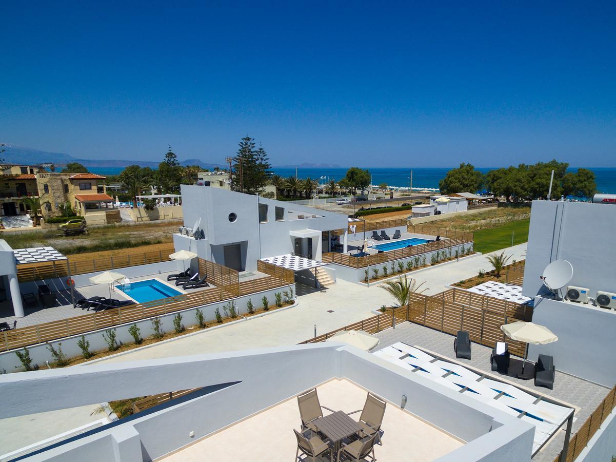 Blue Oyster Platanes (Rethymno)