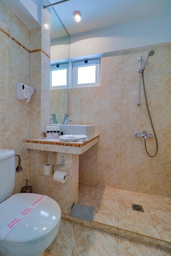 Palace Glyfada 4* Athens