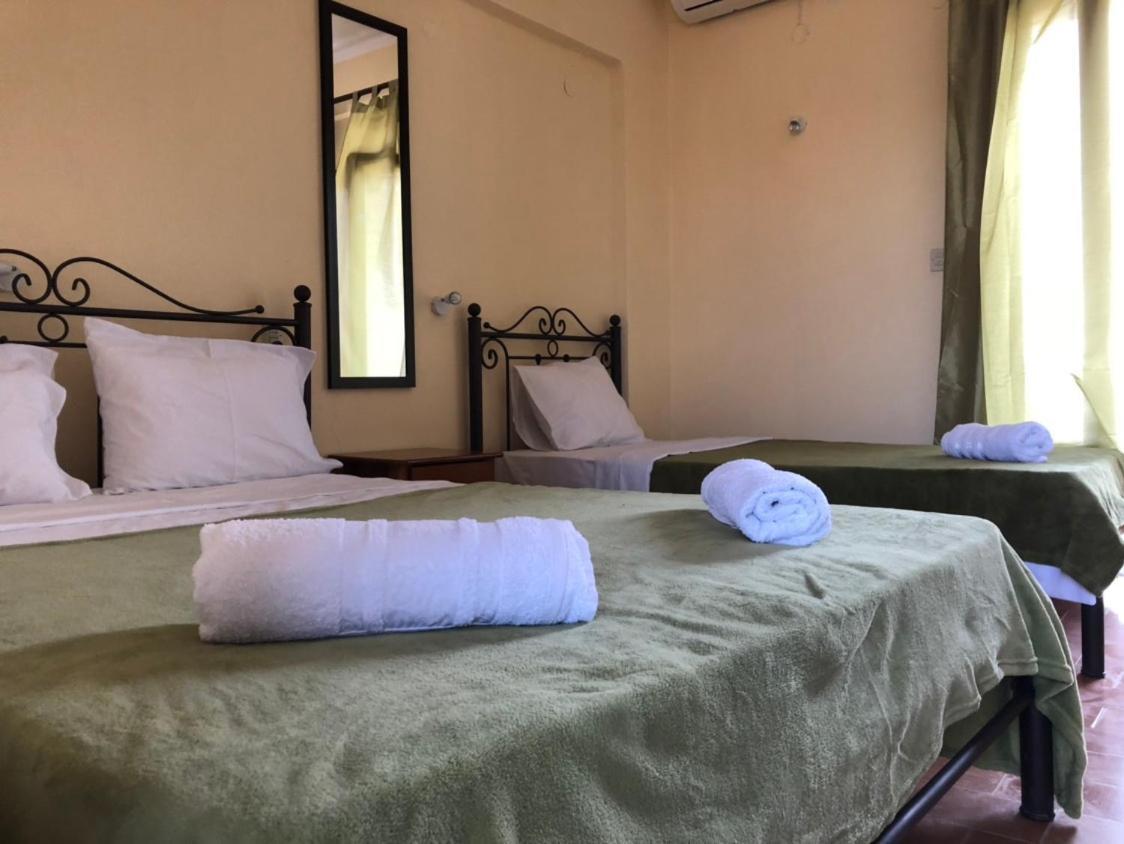 Ivana & Qpe & Apartment Kallithea (Chalkidiki)