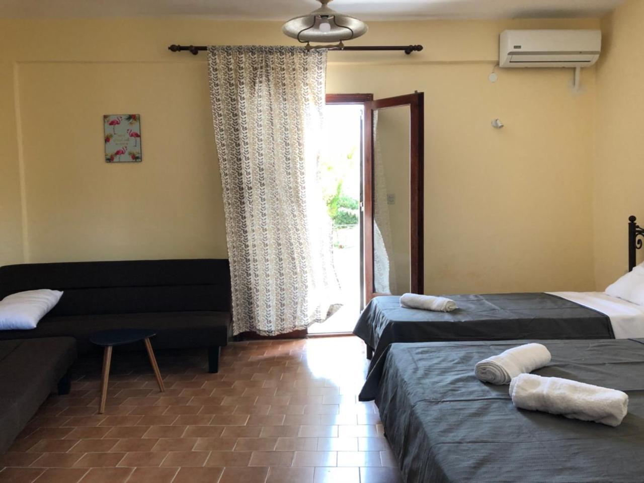 Ivana & Qpe & * Kallithea (Chalkidiki)