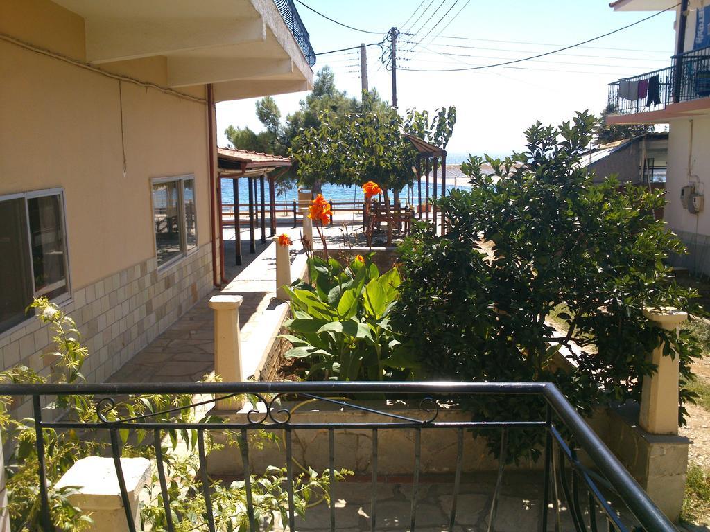 Apartment Gkoloi &