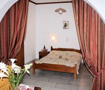 Guest house Karabatsis 2*
