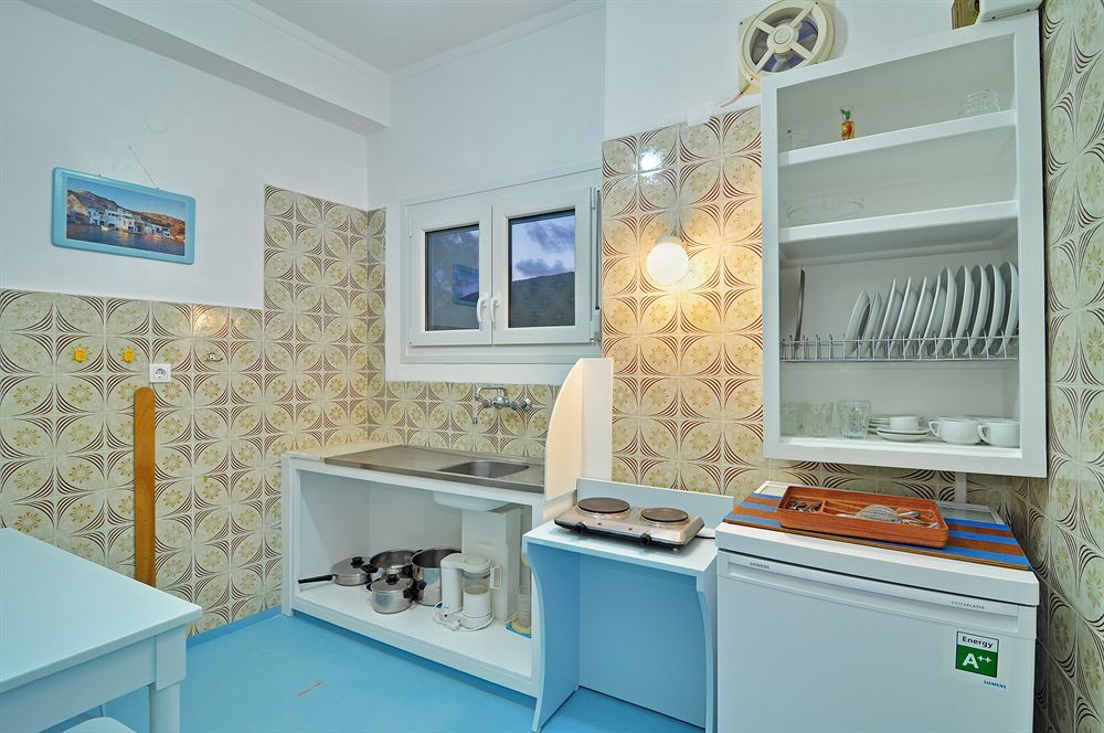 Milos Apartment *