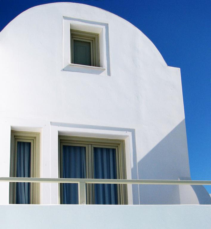 Guest house Irida - Santorini 4*