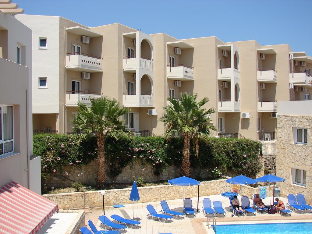 Orion Star Aparthotel 3*