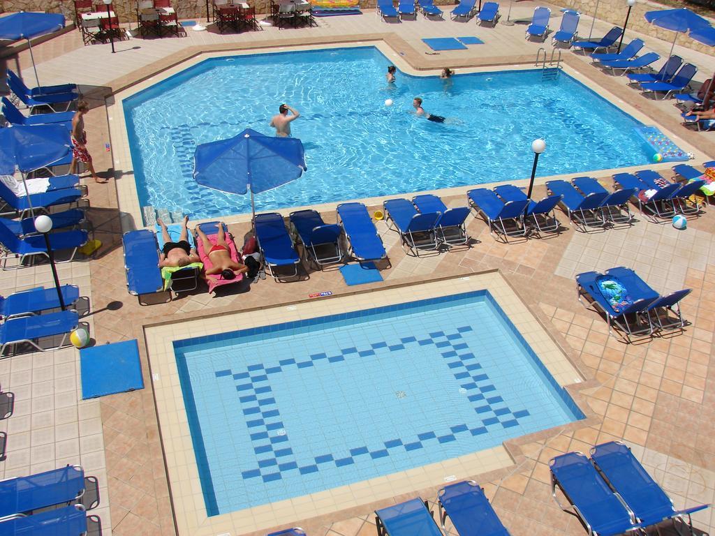Orion Star Aparthotel