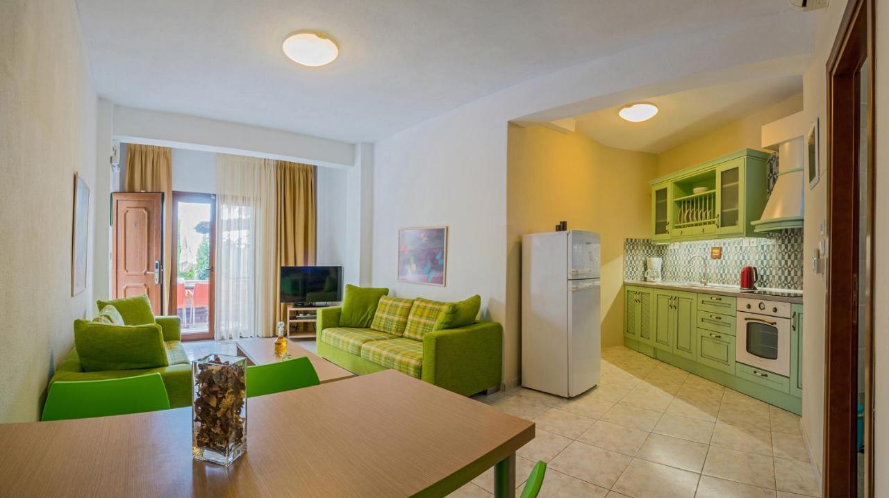 Apartment Akrathos *