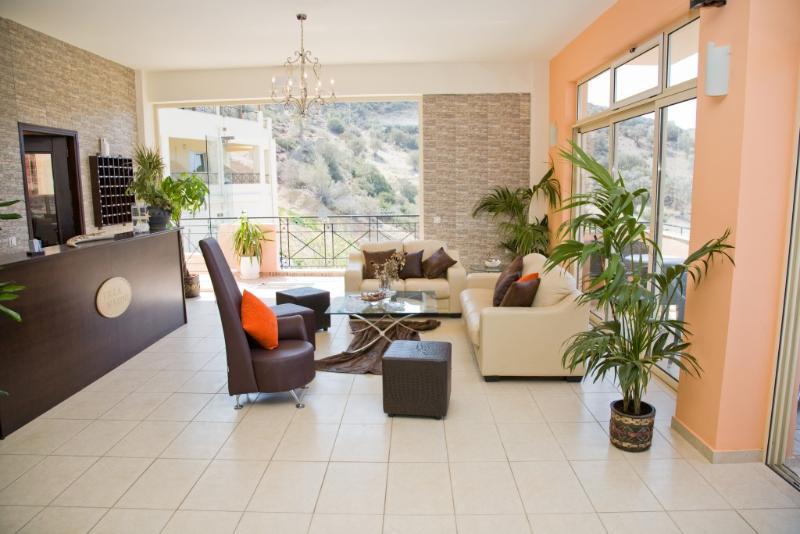 Hotel Paralos The Maxine Adults Only 3*