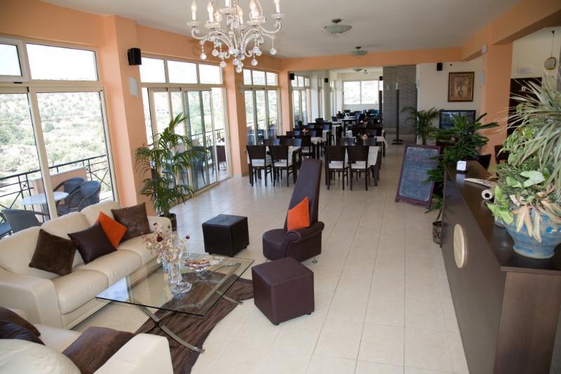 Paralos The Maxine Adults Only Hotel 3*