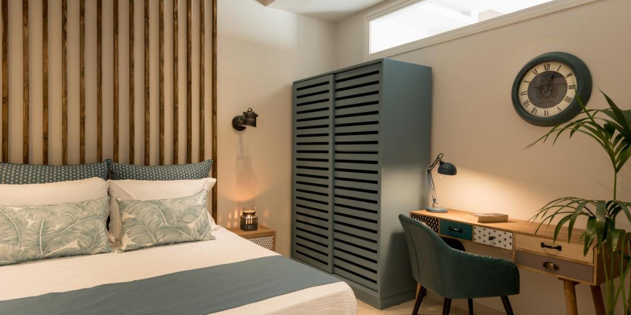 Ambeli Luxury Villa Megalochori (Santorini)