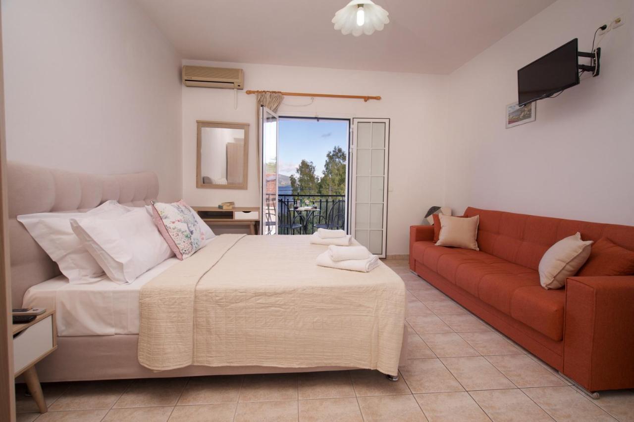 Dimitris Apartment