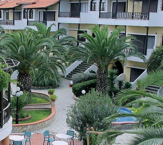 Ioli Village Aparthotel