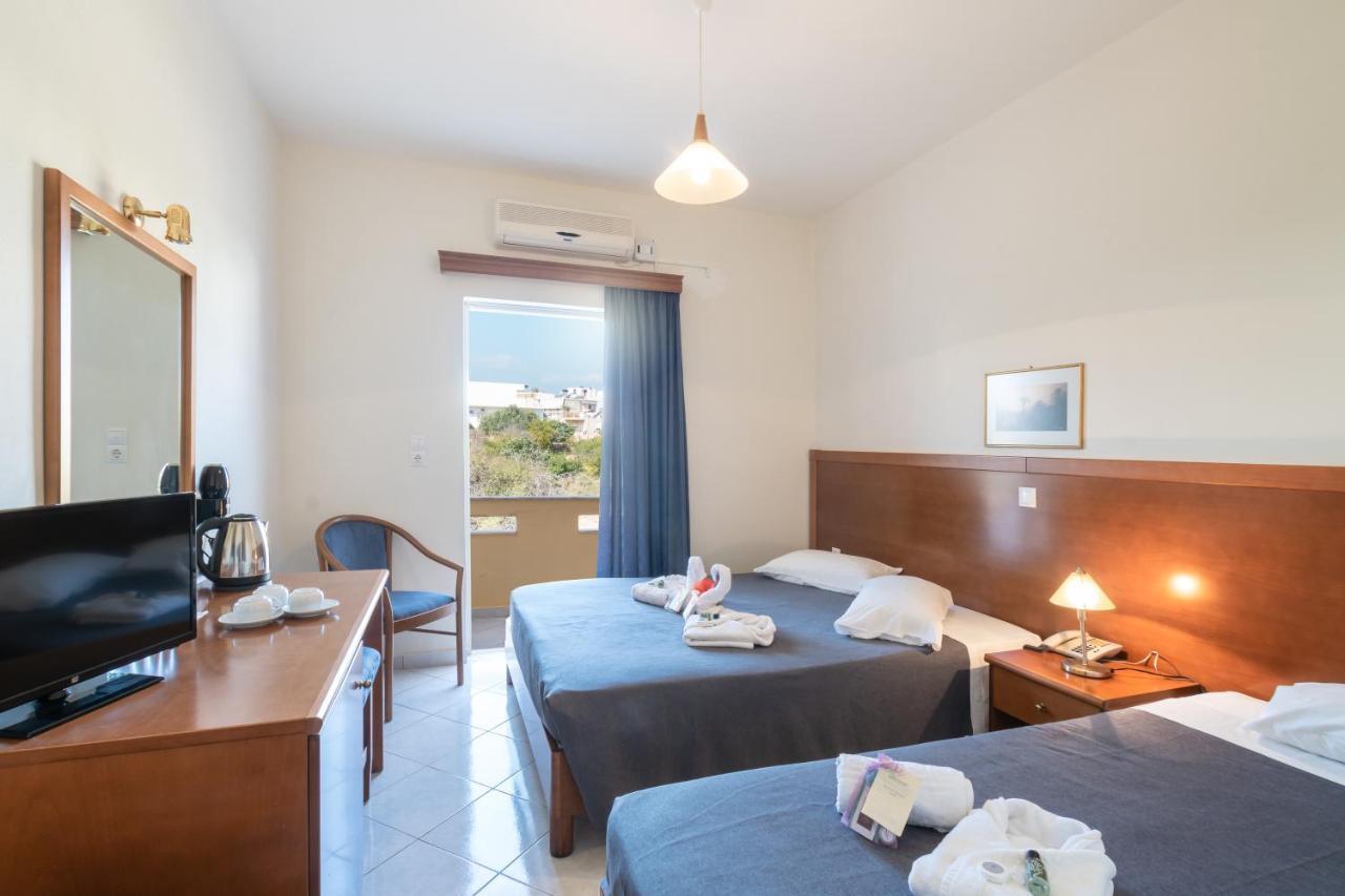 Hotel Hiona 3*
