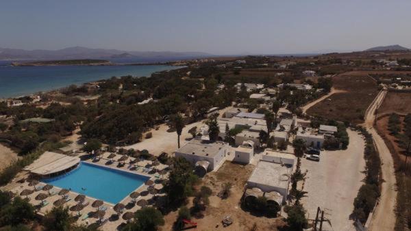 Surfing Front Parikia (Paros)