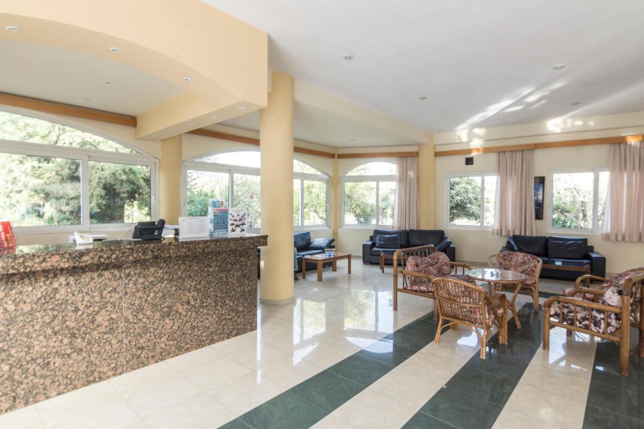 Tivoli Hotel 3*