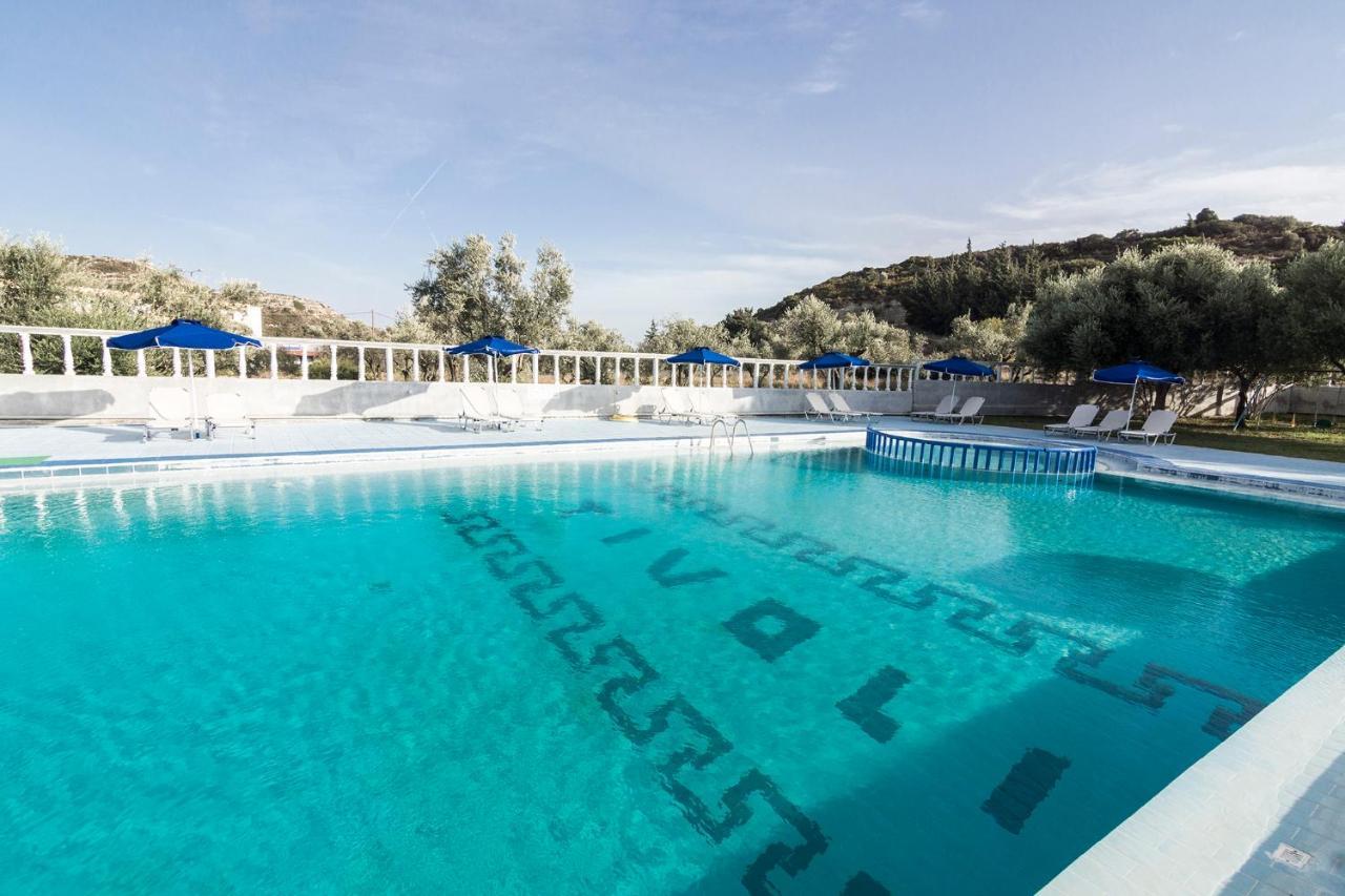 Tivoli Hotel 3*