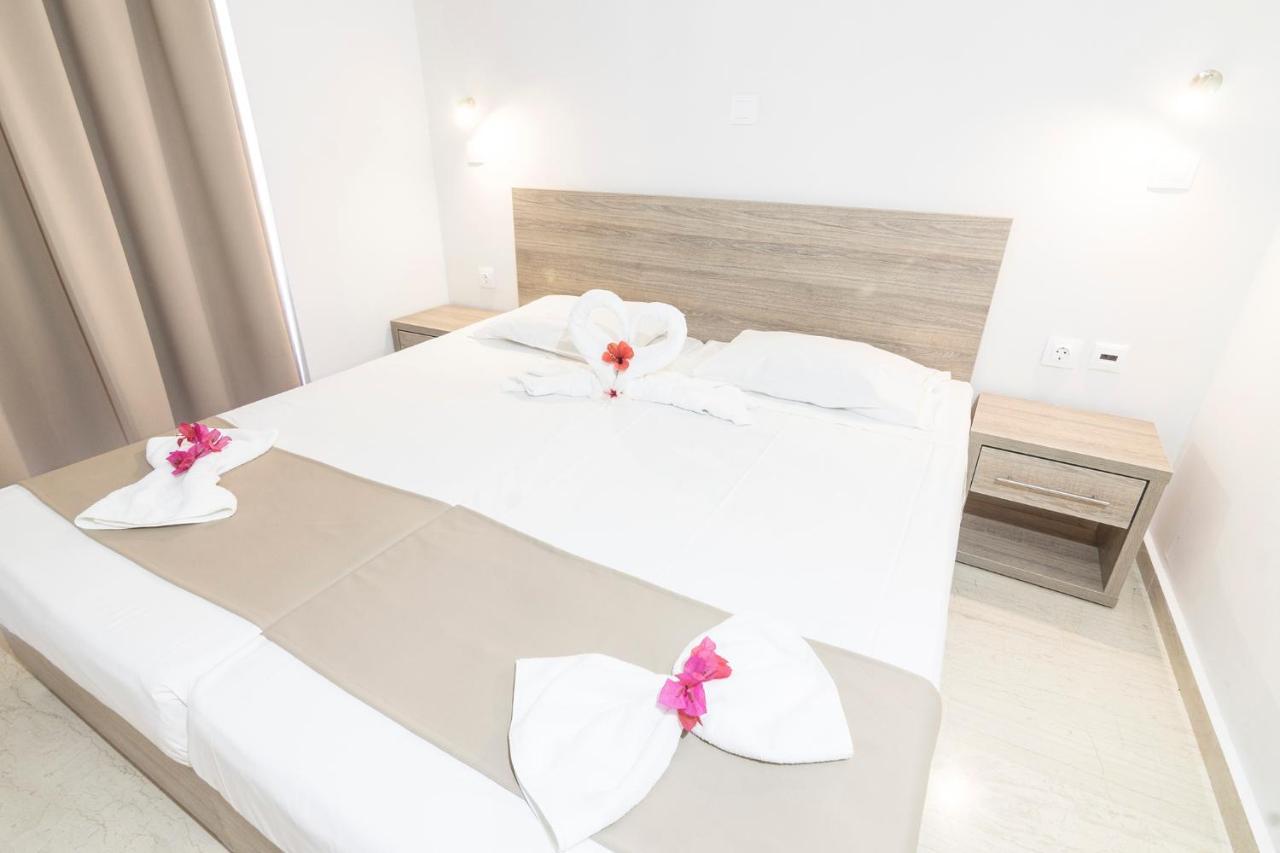 Tivoli Hotel 3*
