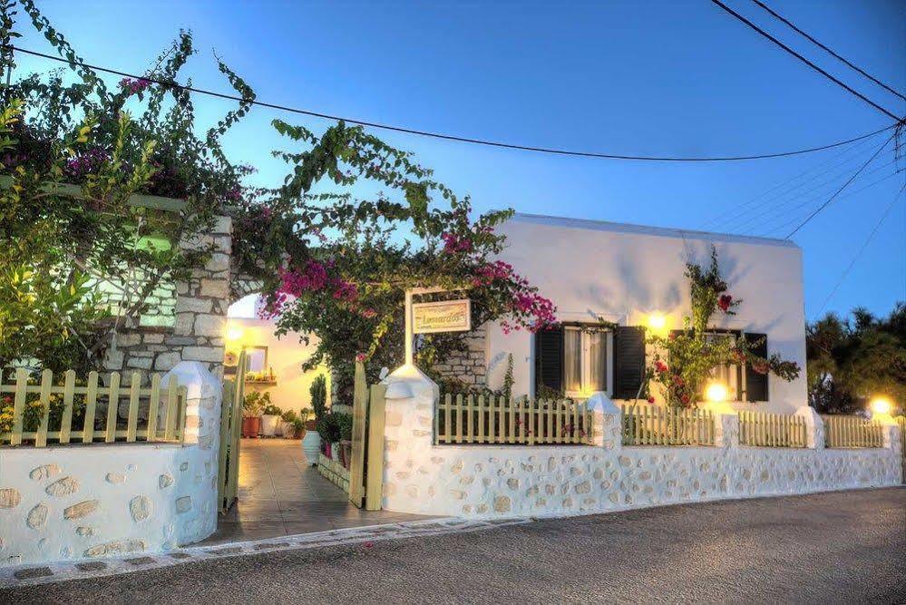 Leonardos Apartment Naousa (Paros)