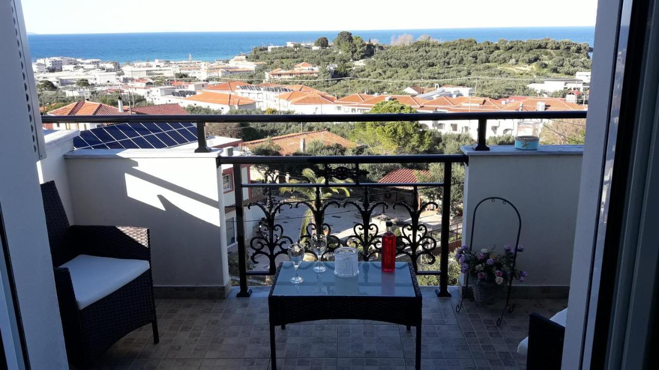 Yiannis Apartment *