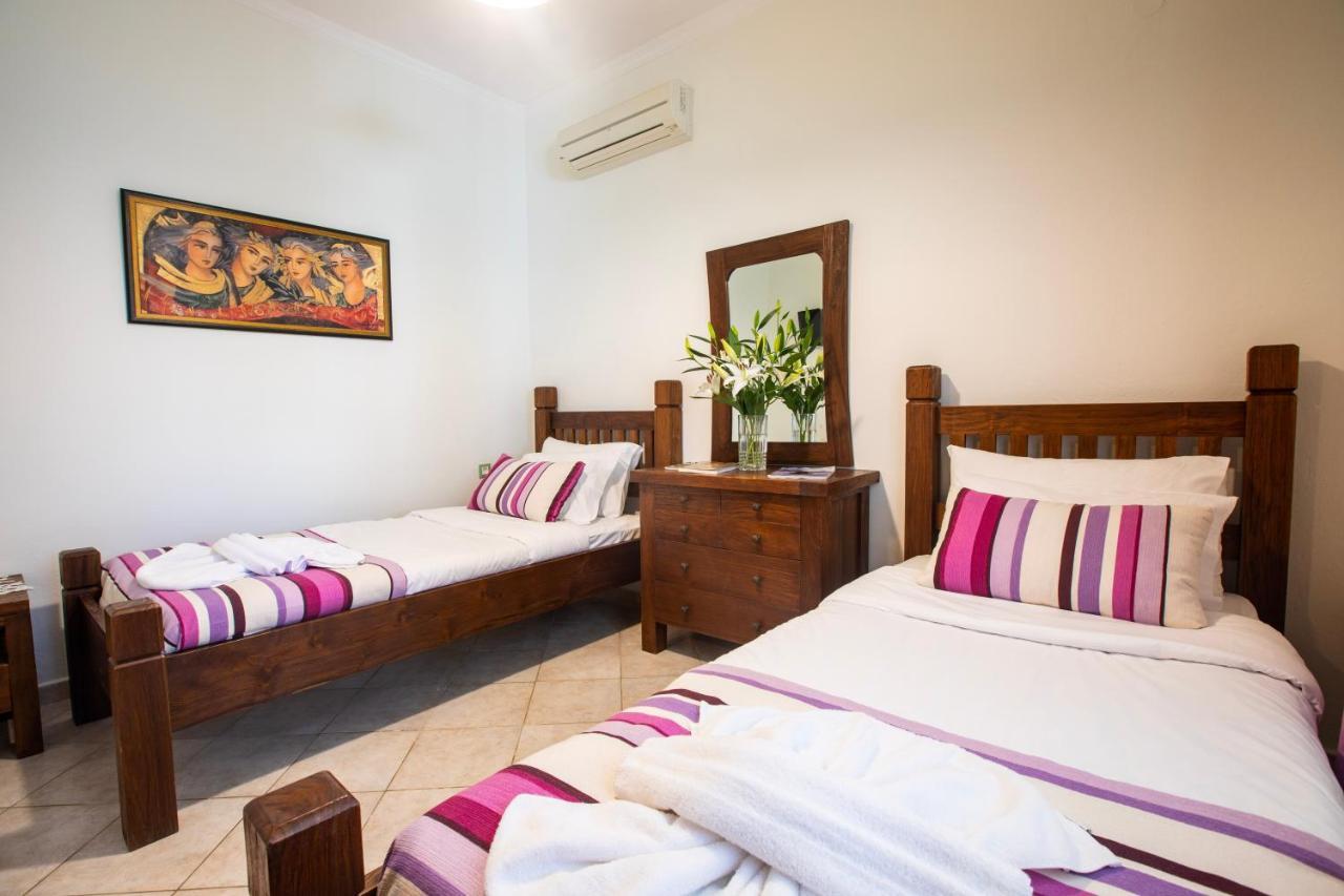 Kastro Apartment Panormos (Crete)