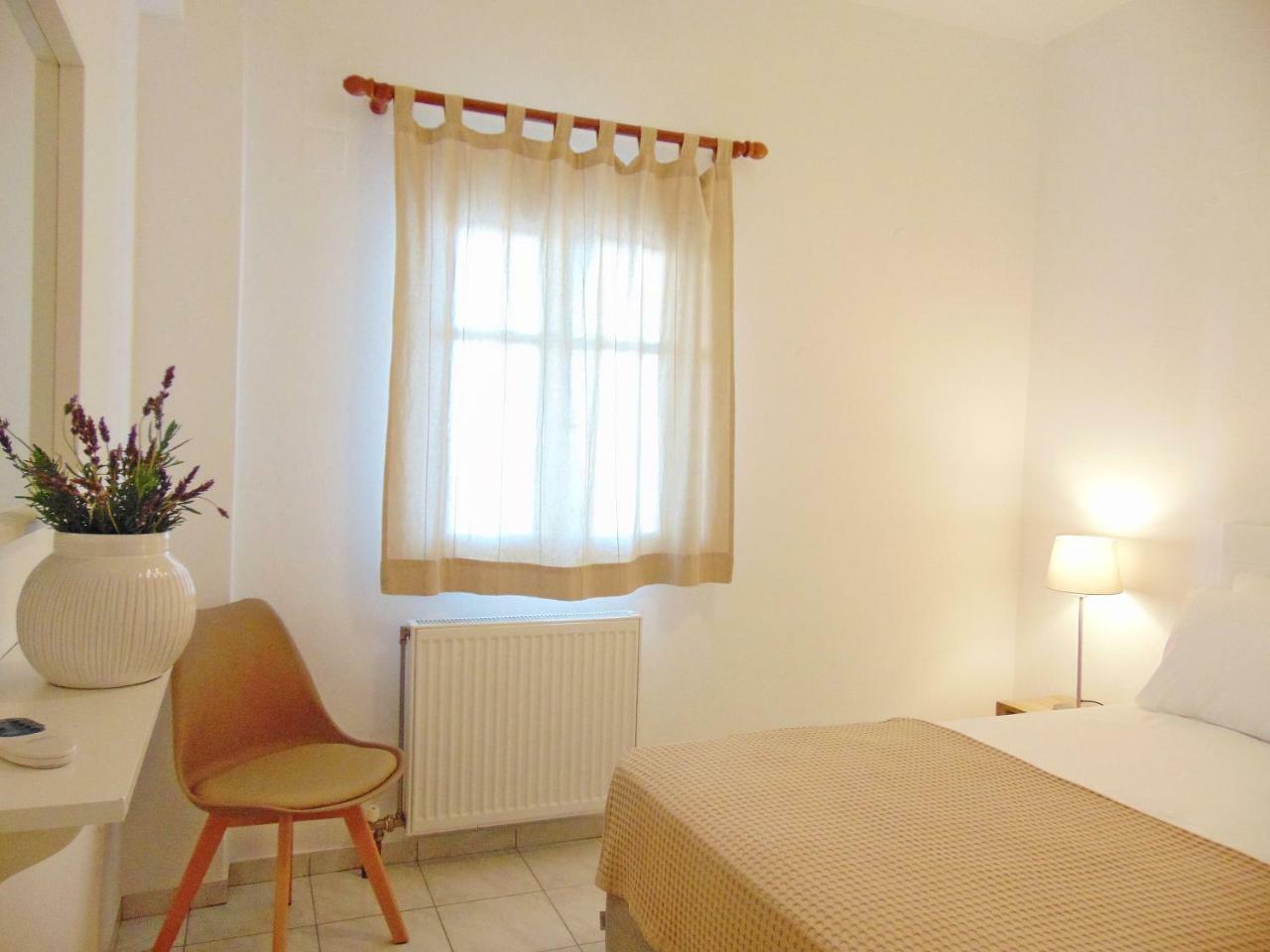 George's Place Sifnos - *