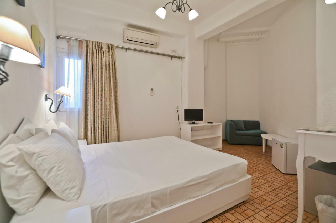 Mykonos Palace 4*