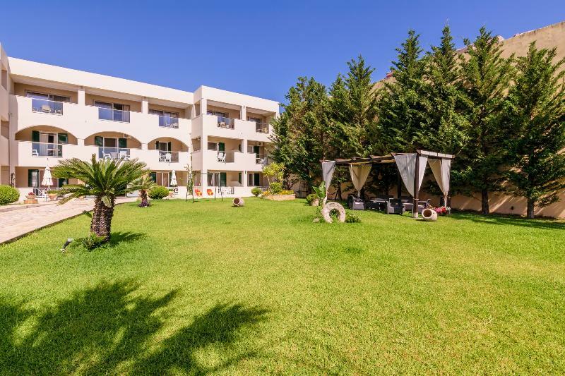 Remezzo & Aparthotel