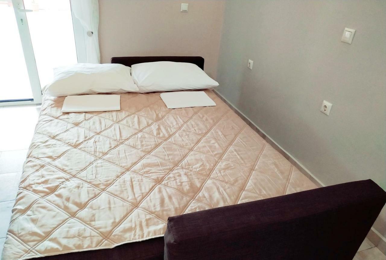 Apartment Amaryllis Boutique Moraitika