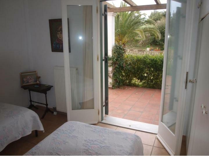Moschona Apartment