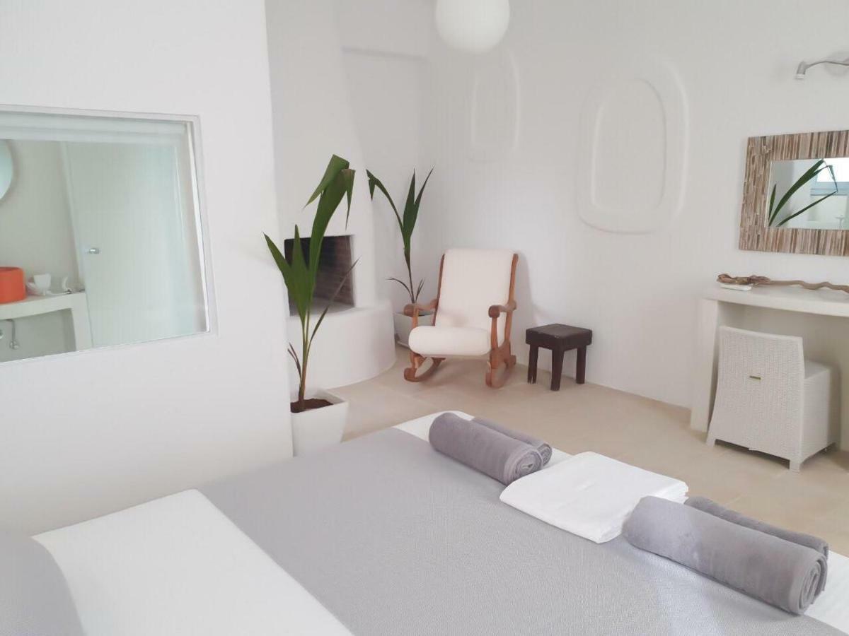 Thomas - Chora Apartment