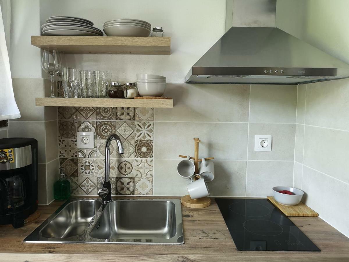 Iphigenia Apartment