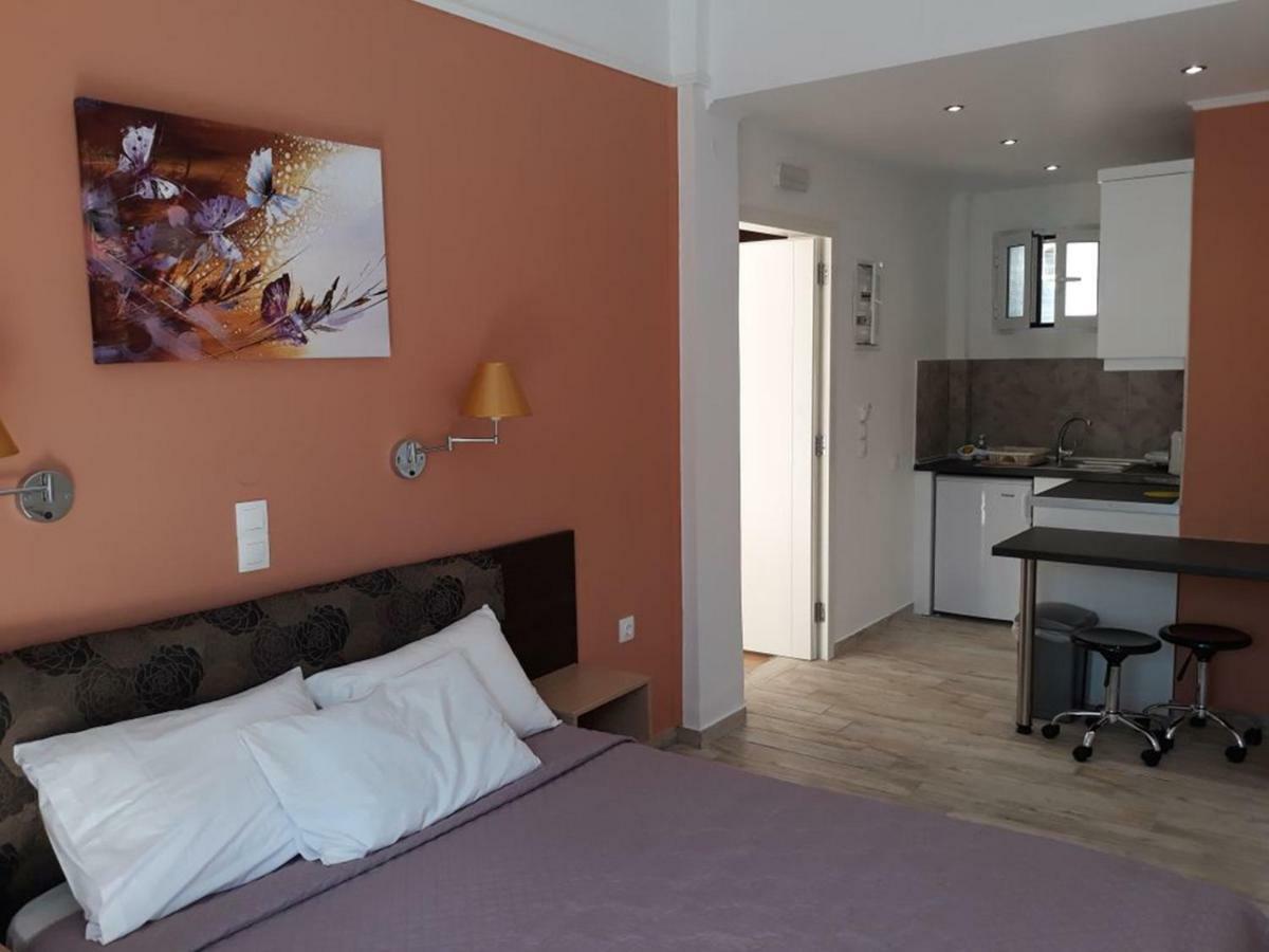 Dolphin Apartment Paleokastritsa
