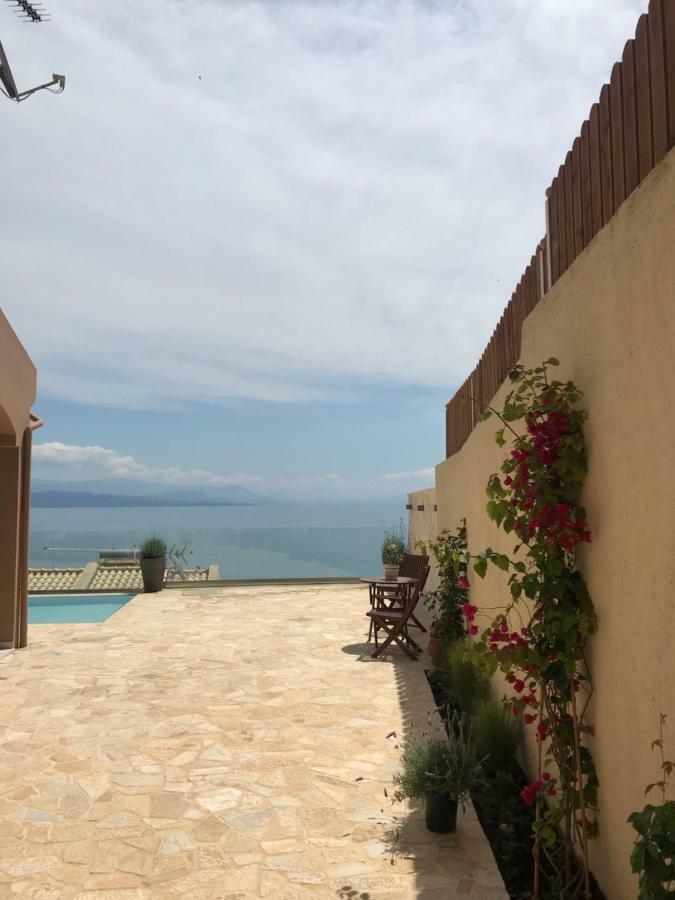 Renata Gold Villa