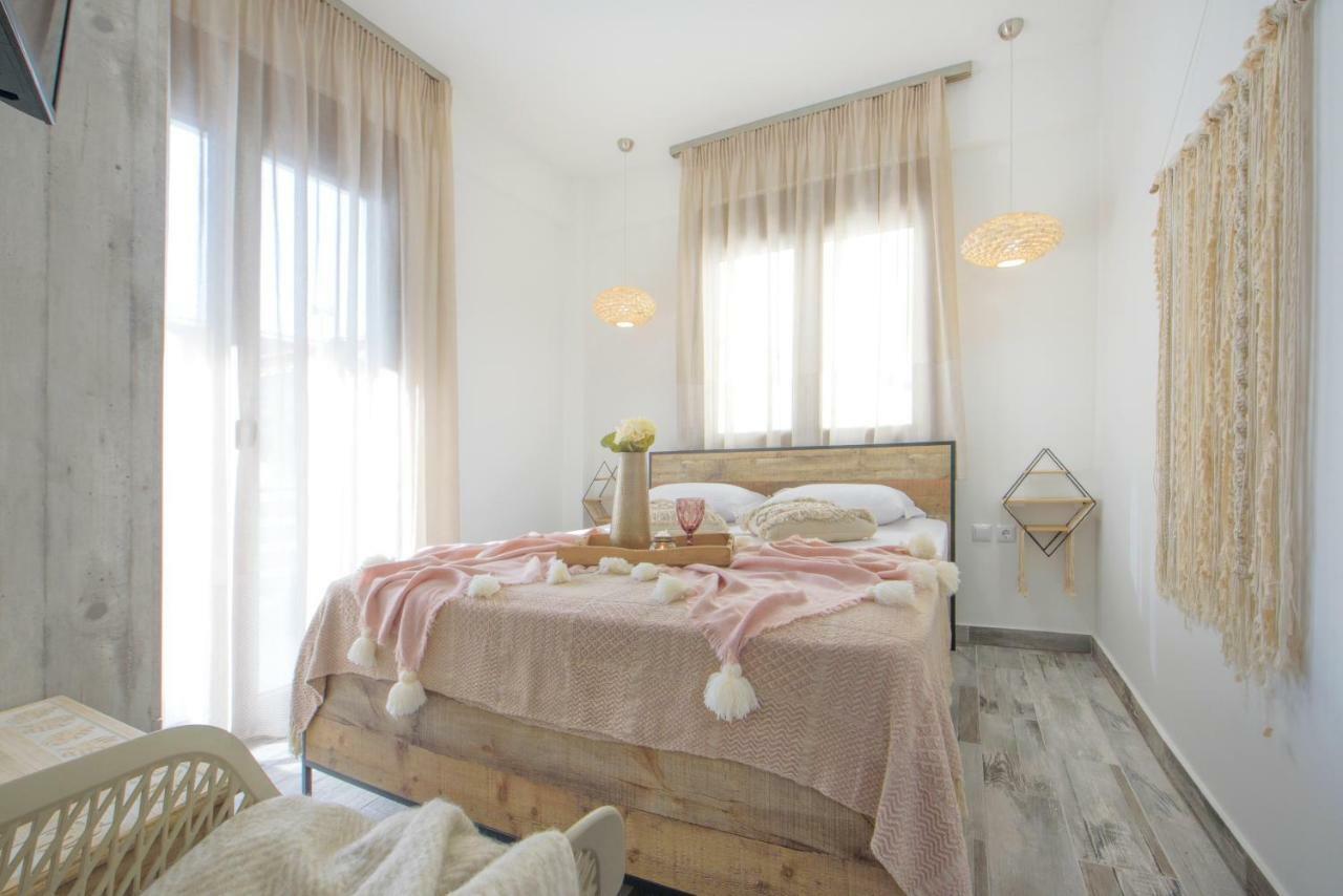 Hotel Meltemi Luxury Nea Roda