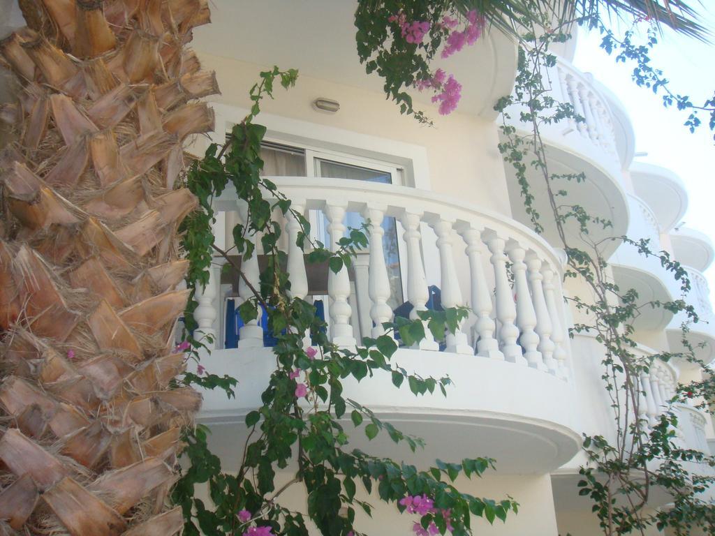 Aparthotel White Palace Faliraki