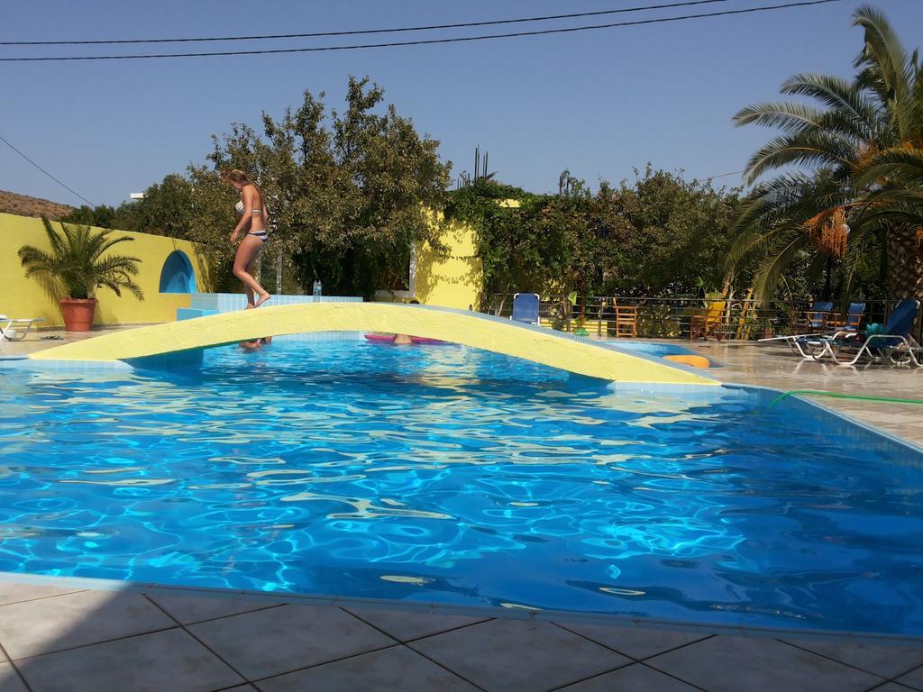 Mando Apartment Marathokampos
