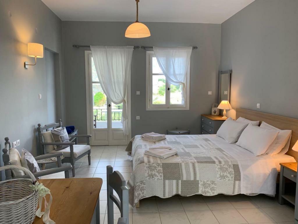 Kiki Studios Apartment *