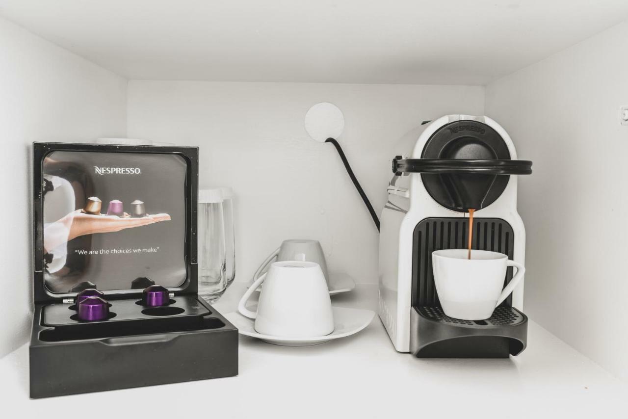 Riva Suites - Adults Only Apartment