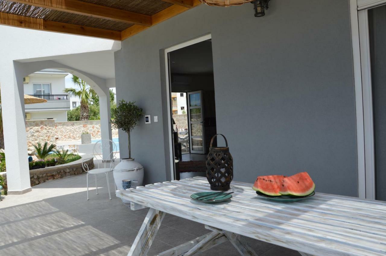 Apartment Kostas Studios *